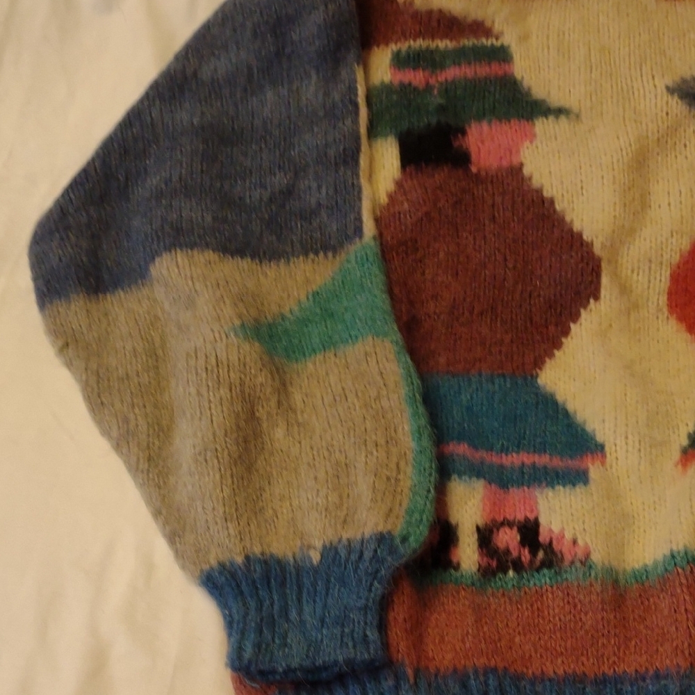 Hand Crafted Multicolor Graphic/Geometric Sweater… - image 6